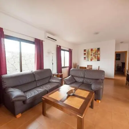 Playa Blanca Sleeps 6 Pool Wifi Playa Blanca (Lanzarote)